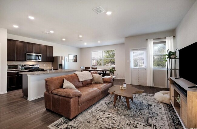 Foto del edificio - 4910 Sandstone Wy