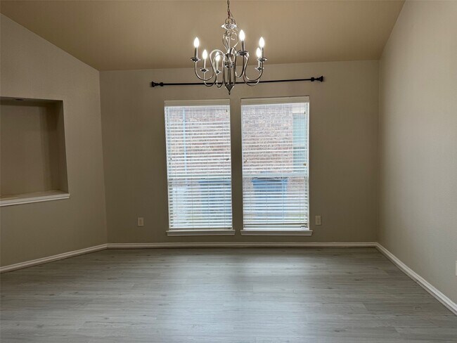 Building Photo - 4507 Indian Gardens Way