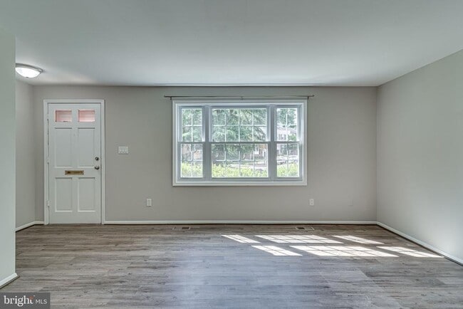 Building Photo - 3374 Breckenridge Ct