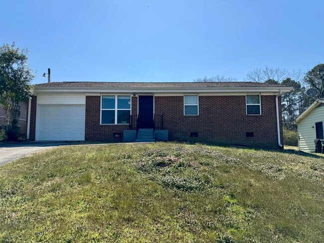 Photo - 1412 Carousel Rd House