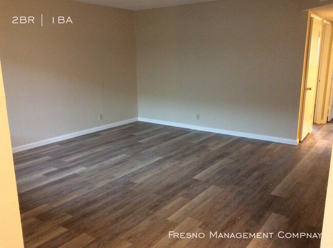 Building Photo - 187 E Cherry Ln