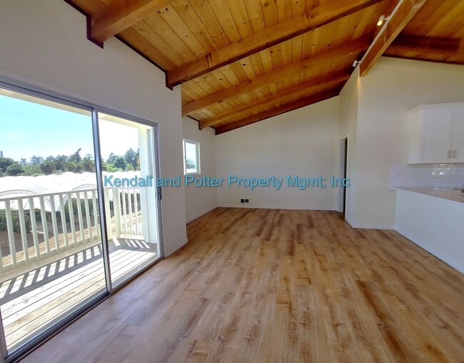 Building Photo - East Lake Ranch, LLC
