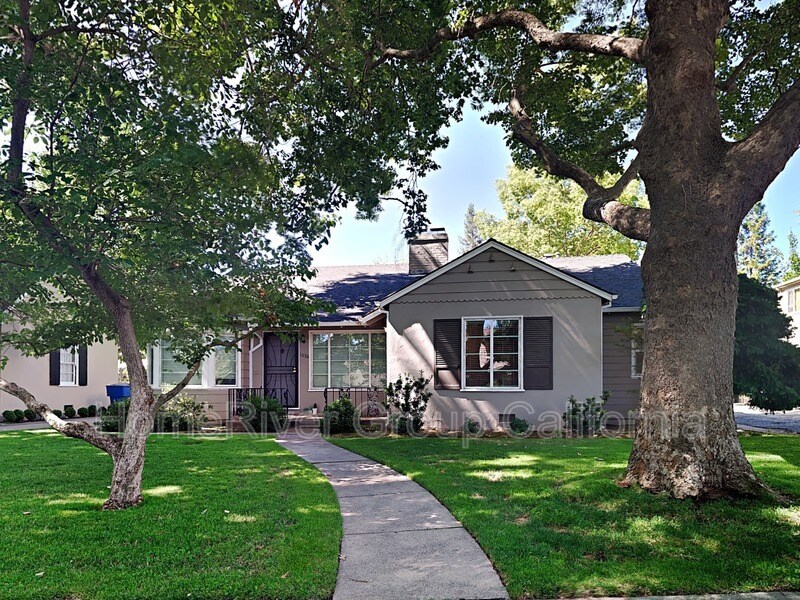 Foto principal - 1036 10th Ave