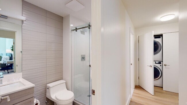 Building Photo - 15 Scottfield Rd