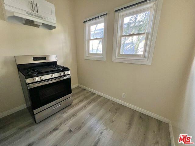 Foto del edificio - 946 S Burlington Ave