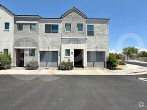 Building Photo - 2234 W El Caro Dr
