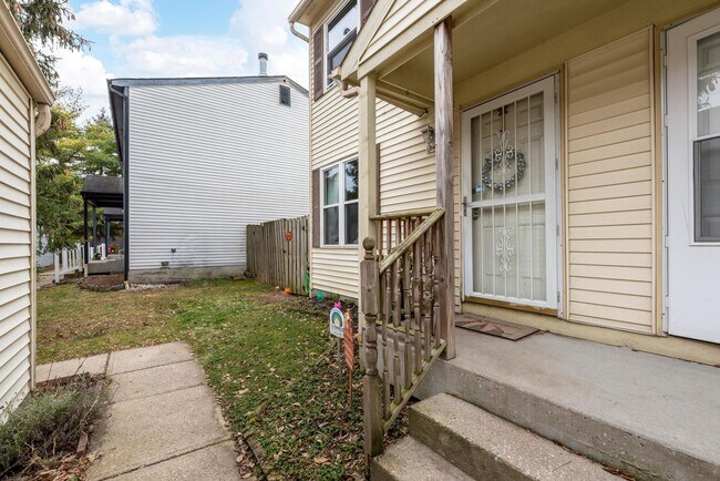 Building Photo - 1657 Park Place Dr