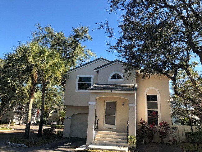 Building Photo - 801 NW 98th Ave