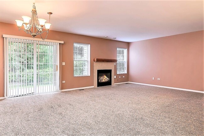 Building Photo - 2427 Stoughton Cir
