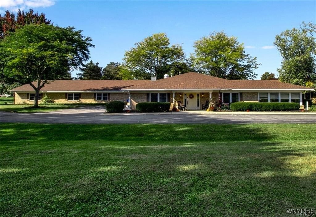 Foto principal - 459 E Oak Orchard St
