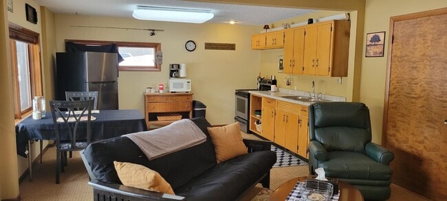 Building Photo - N6570 Riverview Dr