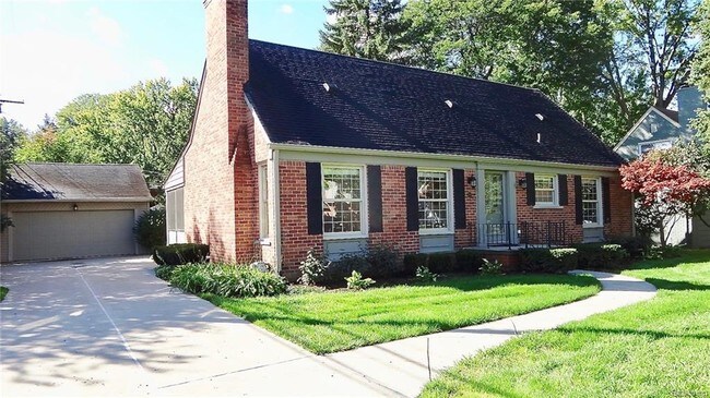 Building Photo - 999 Norfolk St