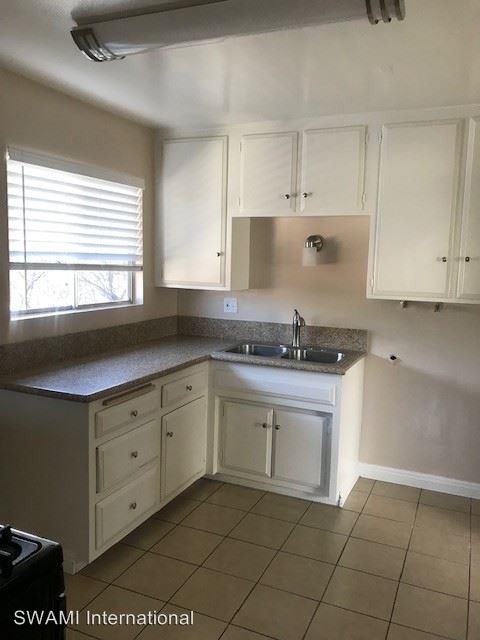 Foto del edificio - 25530 Oak St