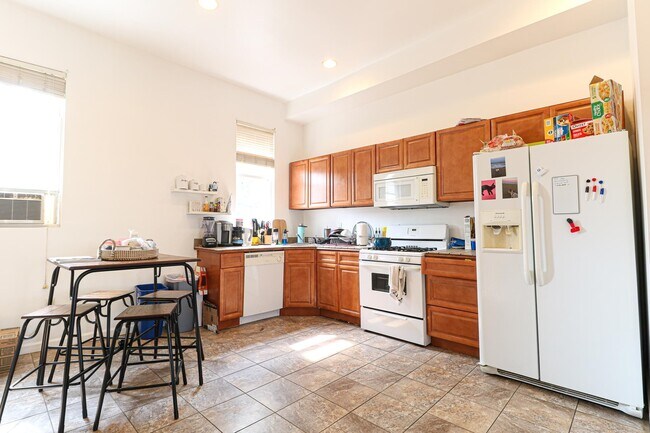 Foto del edificio - 415 7th St