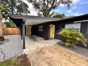 Building Photo - 2412 Formosa Ave