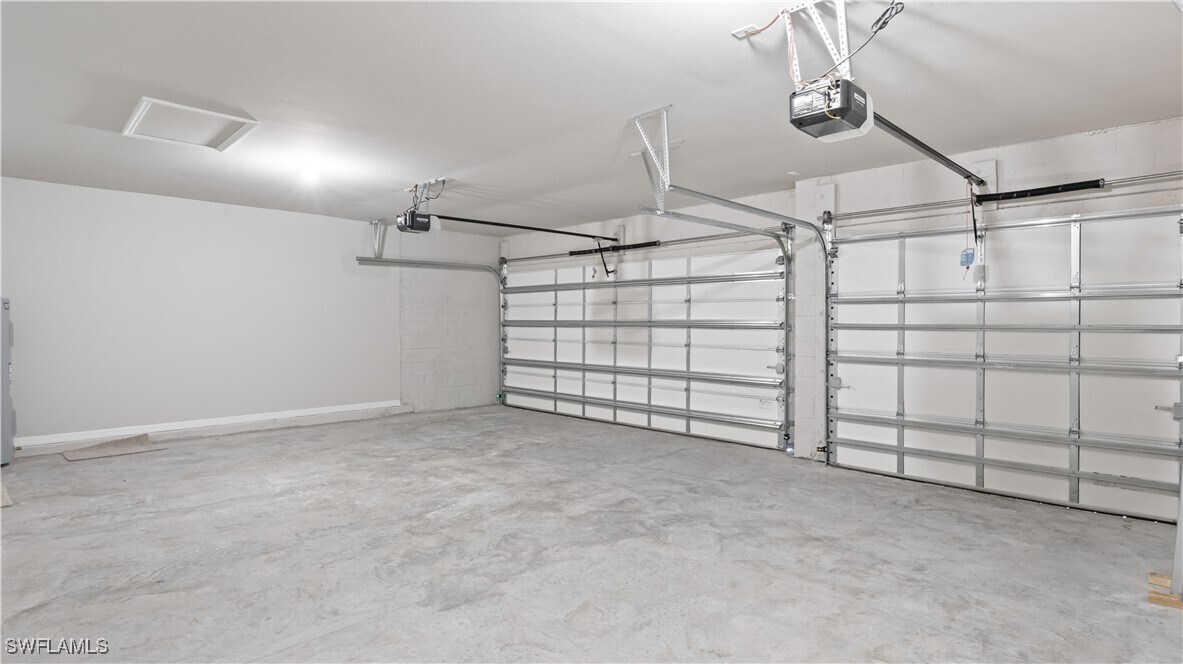 Foto del edificio - 1903 Cape Coral Pkwy W