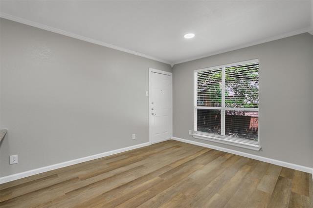Foto del edificio - 5727 Richmond Ave