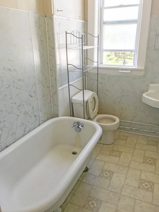 Foto del edificio - 4220 S 38th St