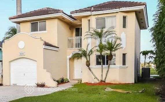 Building Photo - 16201 SW 141st Ave
