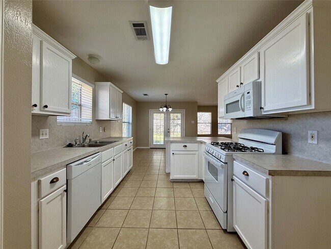 Building Photo - 21514 Broadstone Dr