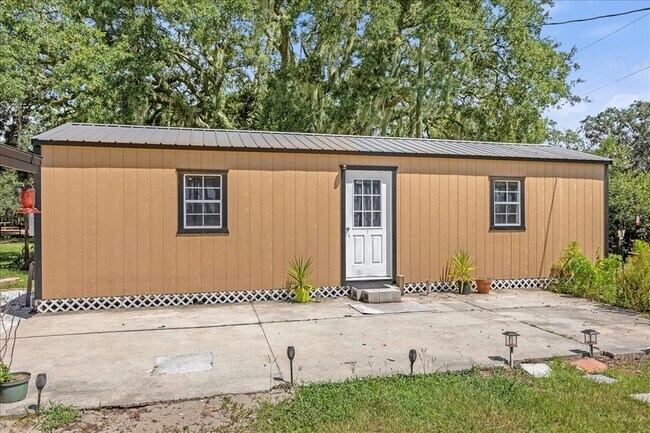 Foto del edificio - 14043 Tennessee Ave