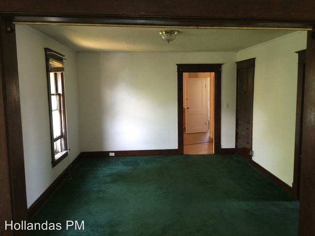 Foto del edificio - 843 Baxter St SE