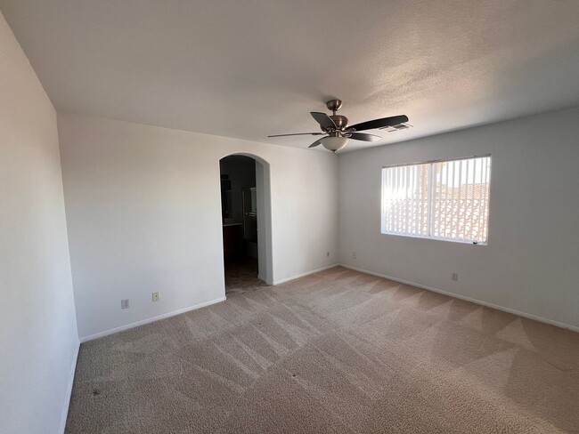 Foto del edificio - Great 3 Bedroom home in Summerlin area Cha...