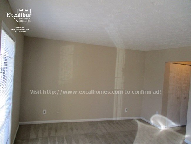 Building Photo - 3255 Abbeywood Dr