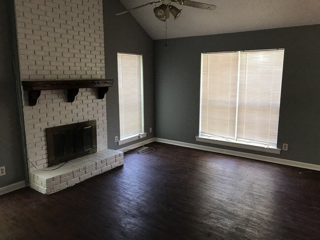 Foto del edificio - 119 Sunnymeade Dr