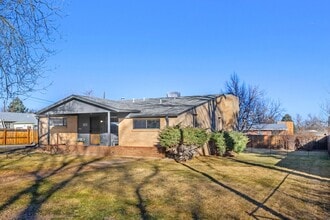 Building Photo - 6145 W 4th Ave