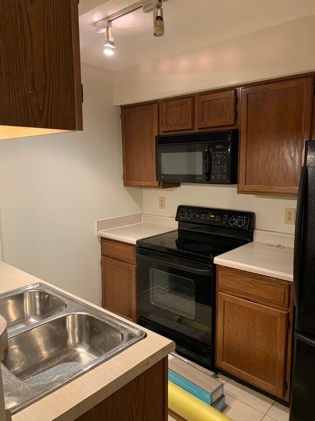 Foto del edificio - 1504 Lincoln Way