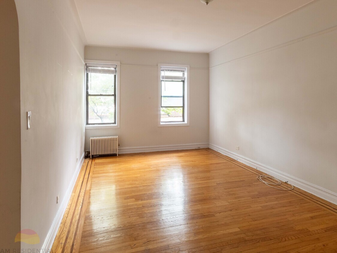 Primary Photo - 675 86th St