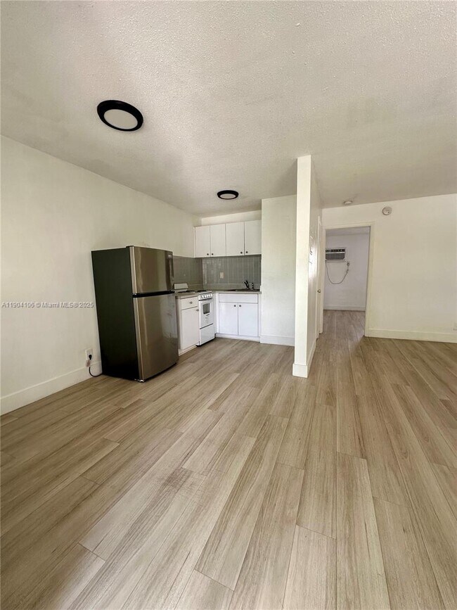 Foto del edificio - 515 SE 9th St