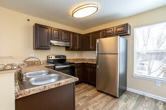 Building Photo - Belle Creek Apartments