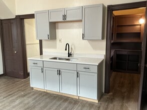 Building Photo - 3754 N 6th St