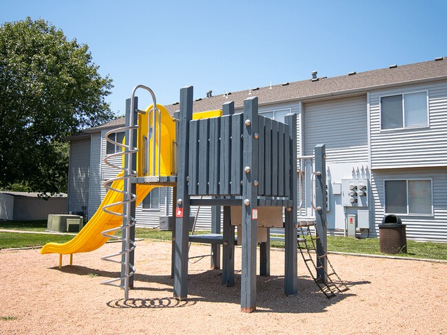 Parque infantil comunitario - Northridge Crossing Apartments and Townhomes