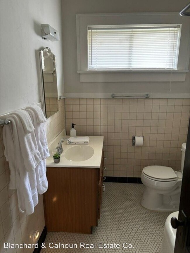 Foto del edificio - 3 br, 2 bath House - 1010 Adrian Street