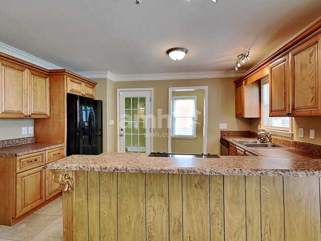 Foto del edificio - 215 Aqua Marine Ln