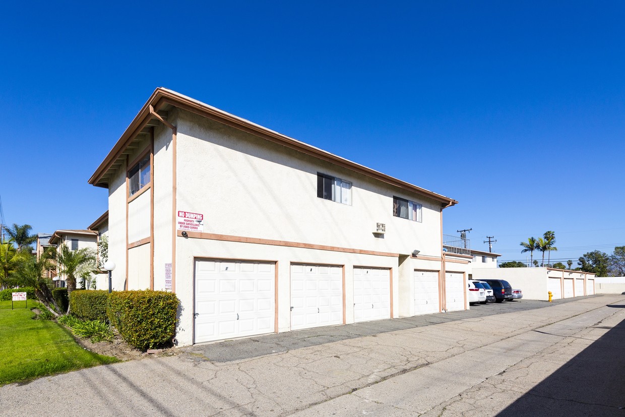 Primary Photo - Dale Street Apartments