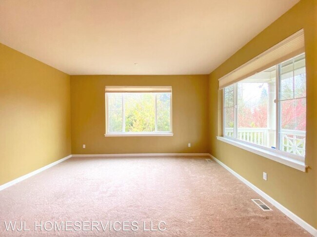 Foto del edificio - 5 br, 3.5 bath House - 9877 174TH Ct NE