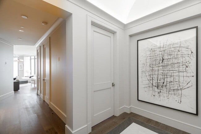 Foto del edificio - 3376 Peachtree Rd NE