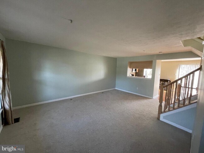 Foto del edificio - 37 Ironwood Cir