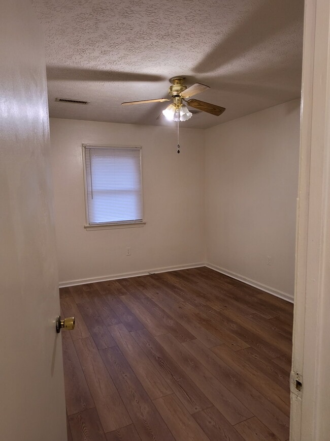 Photo - 19605 Leesville Rd (Lynchburg, VA) Apartment