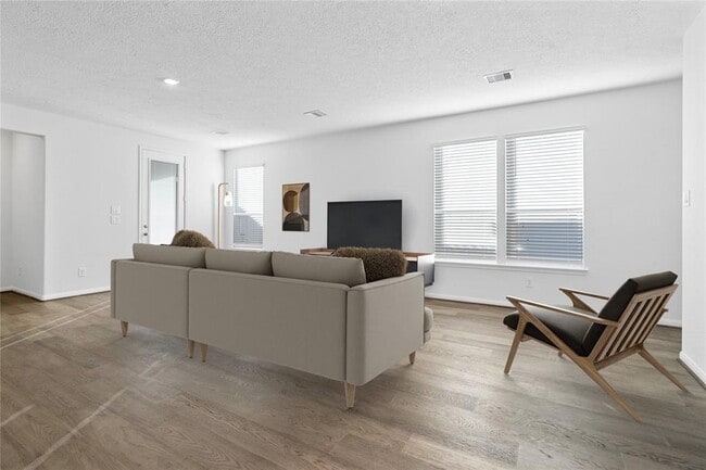 Building Photo - 18307 Sessile Oak Dr