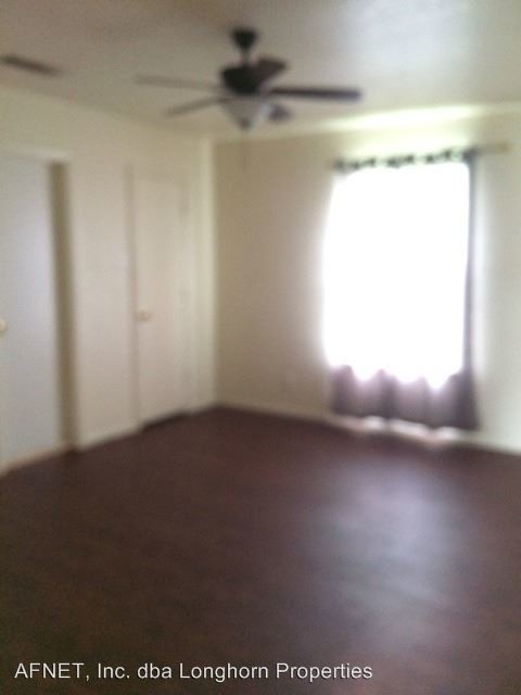 Foto del edificio - 3 br, 1.5 bath House - 2110 Jerome Dr