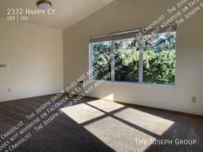 Building Photo - 2332 Happy Ct