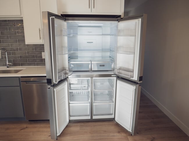 Building Photo - 4425 45th Ave S