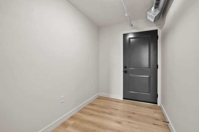 Building Photo - 266 E Michigan Ave