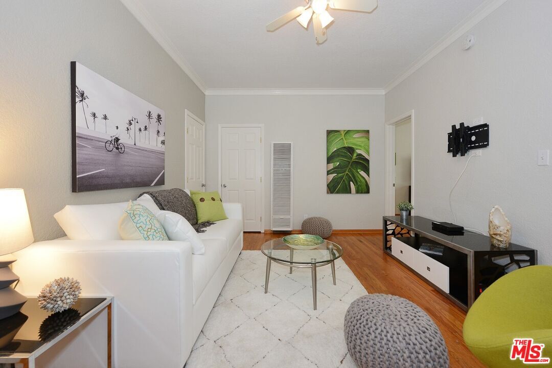 Foto principal - 2326 Pacific Ave