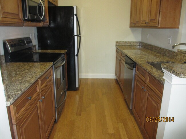 Building Photo - Five Points Condo Pre-Leasing for August 2...
